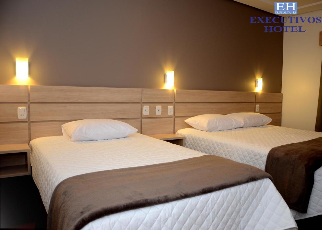 Executivos Hotel ครูซ อัลตา ภายนอก รูปภาพ