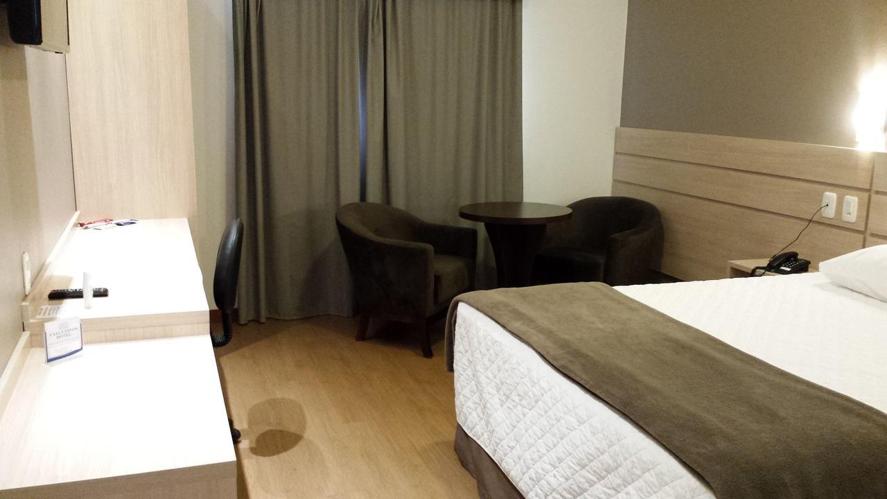 Executivos Hotel ครูซ อัลตา ภายนอก รูปภาพ