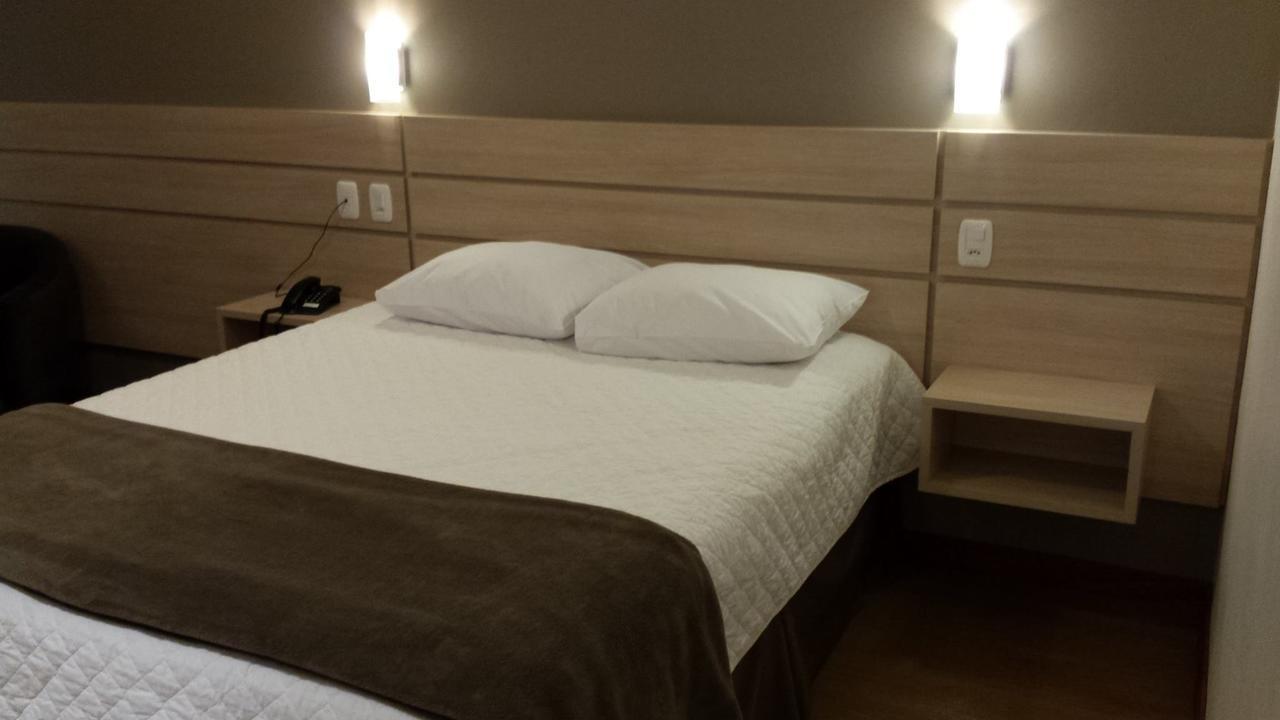 Executivos Hotel ครูซ อัลตา ภายนอก รูปภาพ