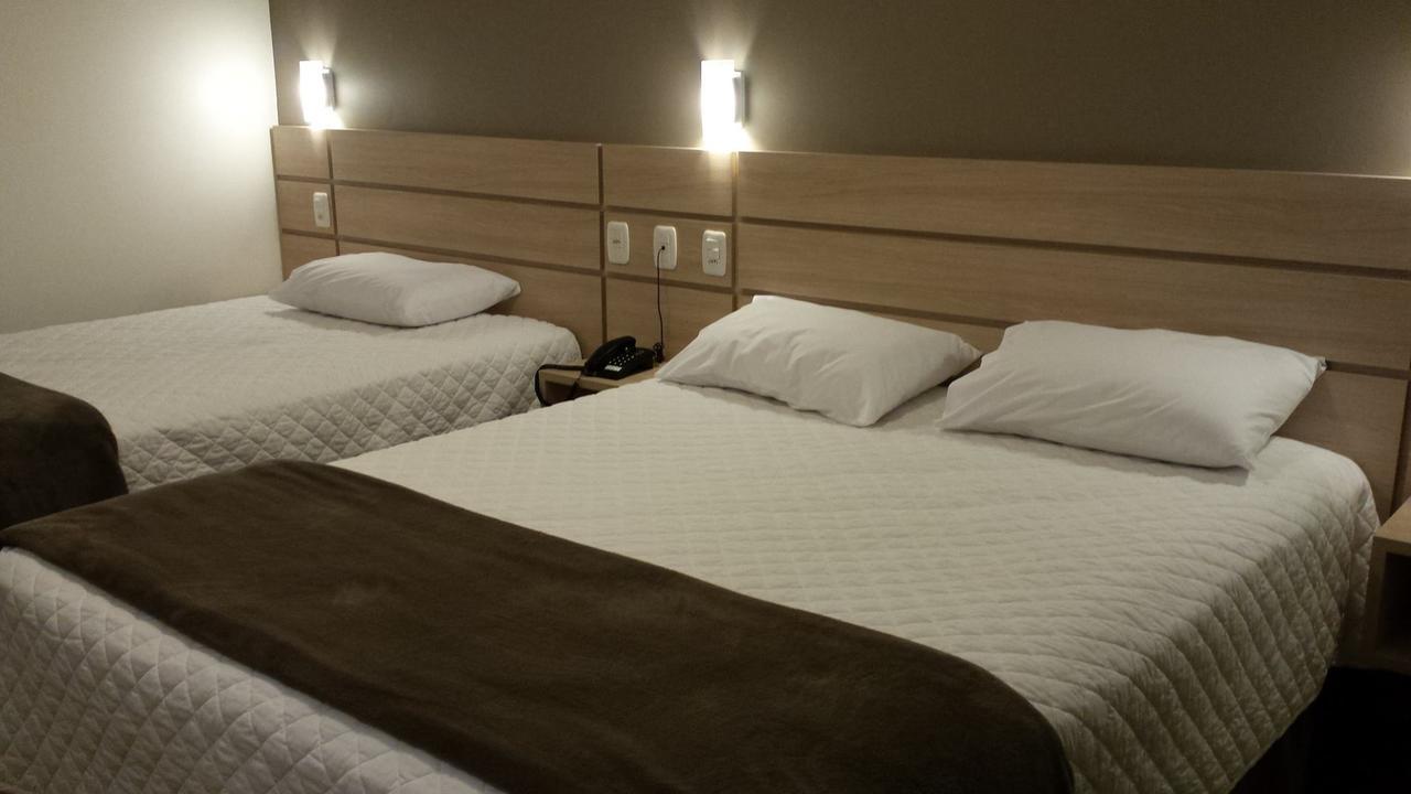Executivos Hotel ครูซ อัลตา ภายนอก รูปภาพ