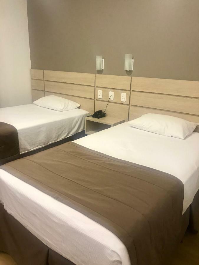 Executivos Hotel ครูซ อัลตา ภายนอก รูปภาพ