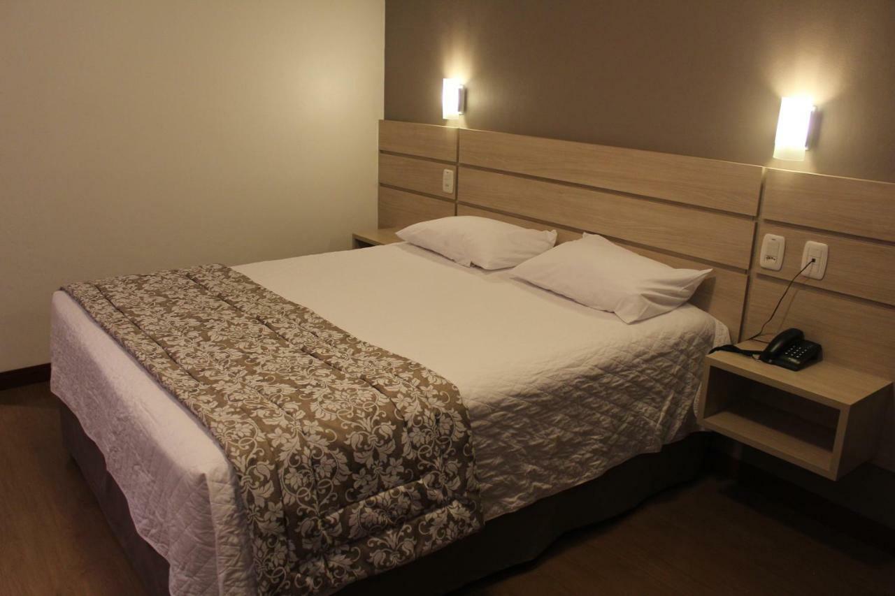 Executivos Hotel ครูซ อัลตา ภายนอก รูปภาพ